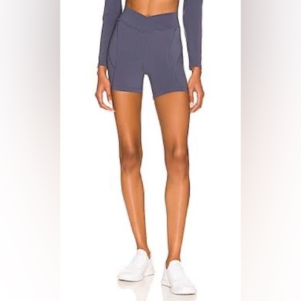 L*space slate Carter bike shorts size small - Picture 2 of 4